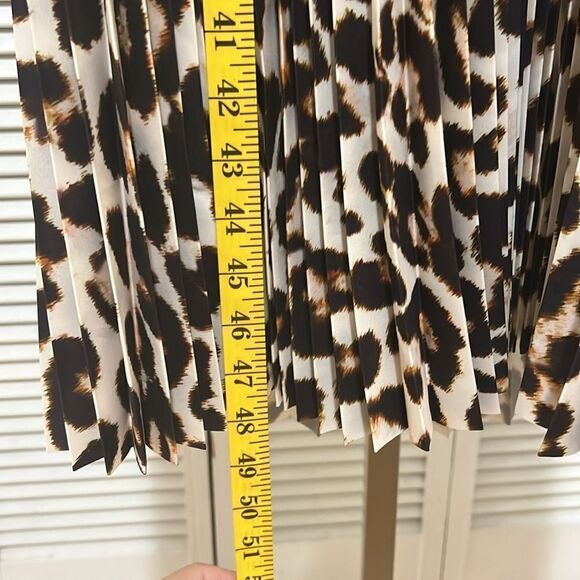 👗 NWT Le Superbe Cathouse Pleated Dress – Size M 👗 - Picture 8 of 11